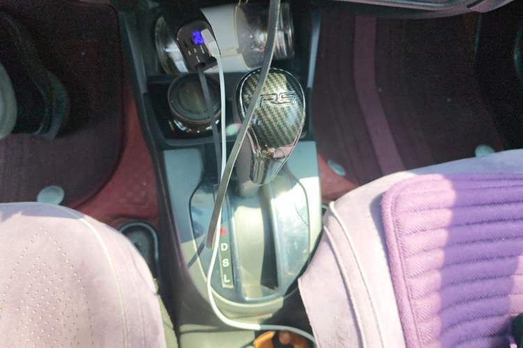 Used Honda Fit 2014 1.5L LX CVT Comfort Model Gear Lever