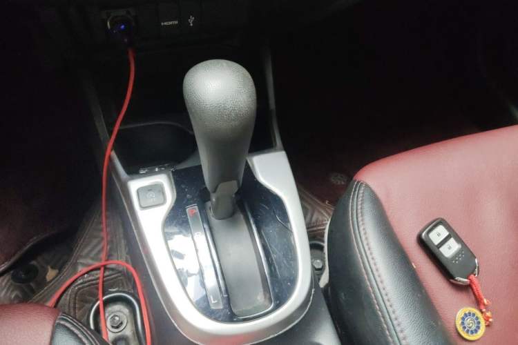 Used Honda Fit 2014 1.5L EXLI CVT Leading Model Gear Lever