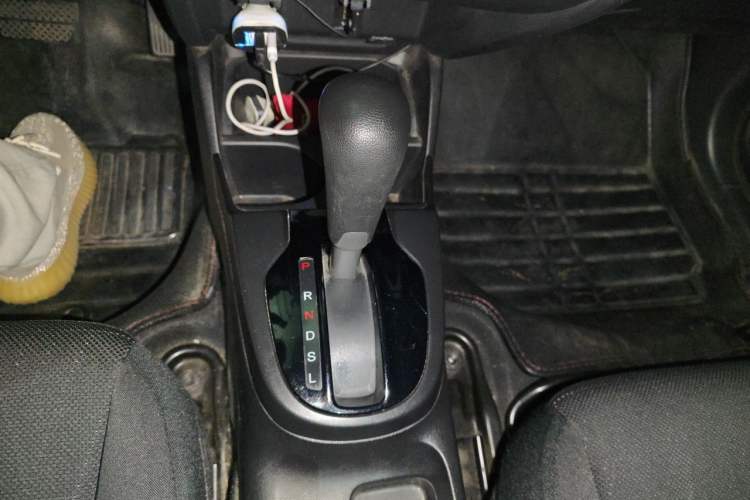 Used Honda Fit 2014 1.5L LX CVT Comfort Model Gear Lever