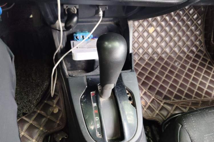 Used Honda Fit 2014 1.5L LX CVT Comfort Model Gear Lever