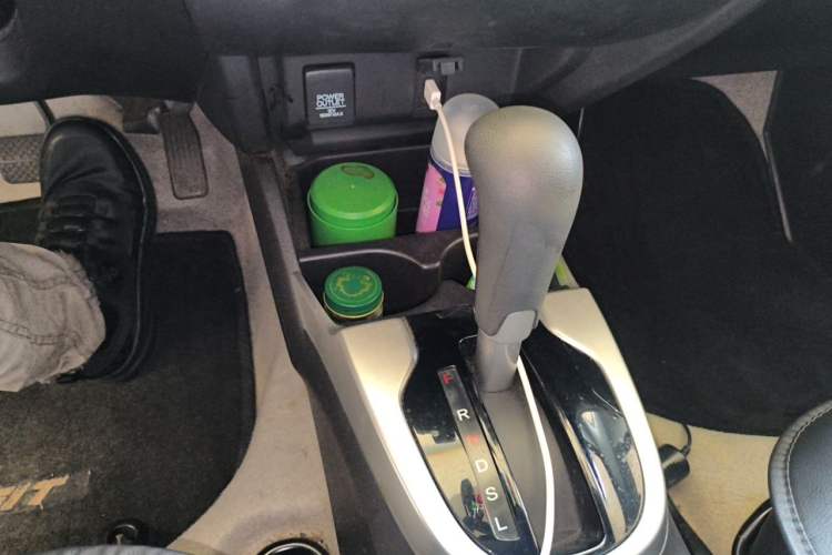 Used Honda Fit 2014 1.5L EX CVT Elite Model Gear Lever