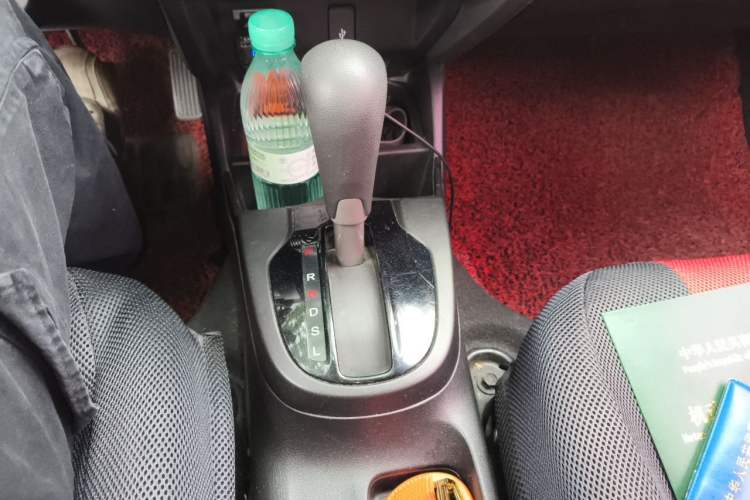 Used Honda Fit 2014 1.5L LX CVT Comfort Model Gear Lever