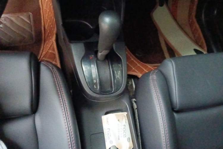Used Honda Fit 2014 1.5L LX CVT Comfort Model Gear Lever