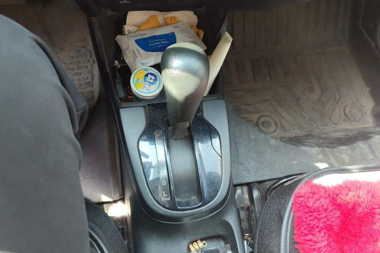 Used Honda Fit 2014 1.5L LX CVT Comfort Model Gear Lever