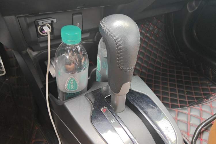 Used Honda Fit 2014 1.5L LX CVT Comfort Model Gear Lever