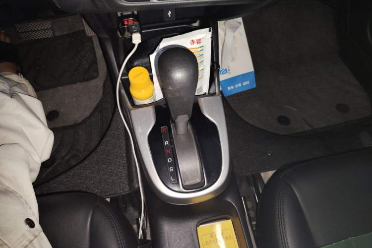 Used Honda Fit 2014 1.5L EX CVT Elite Model Gear Lever