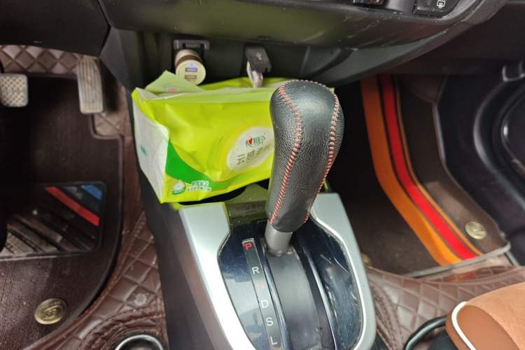 Used Honda Fit 2014 1.5L LX CVT Comfort Model Gear Lever