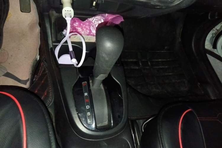 Used Honda Fit 2014 1.5L LX CVT Comfort Model Gear Lever