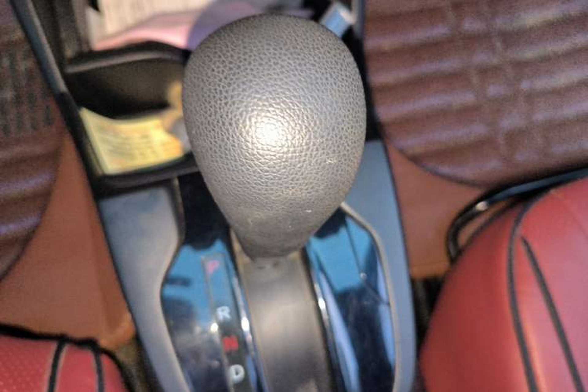 Used Honda Fit 2014 1.5L LX CVT Comfort Model Gear Lever