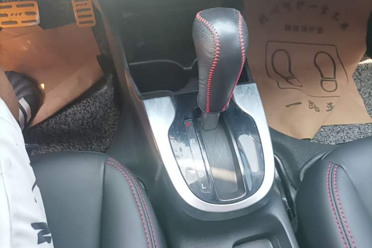 Used Honda Fit 2014 1.5L LX CVT Comfort Model Gear Lever