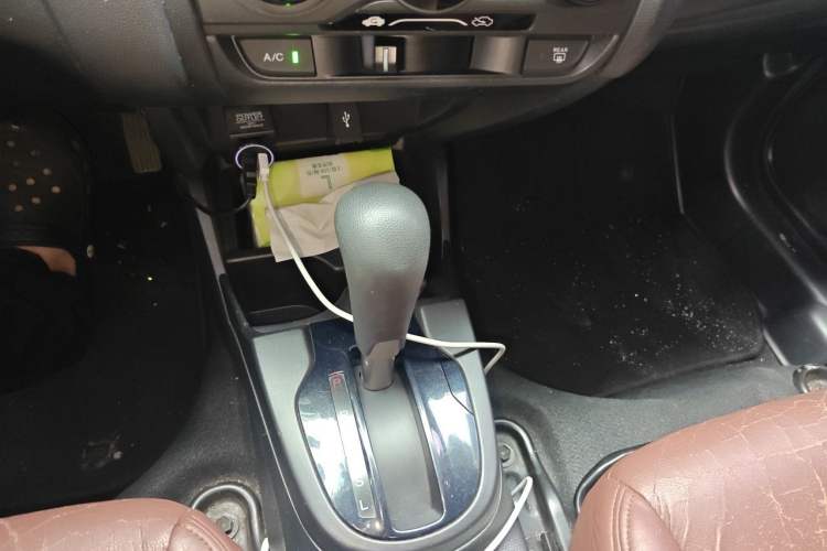 Used Honda Fit 2014 1.5L LX CVT Comfort Model Gear Lever