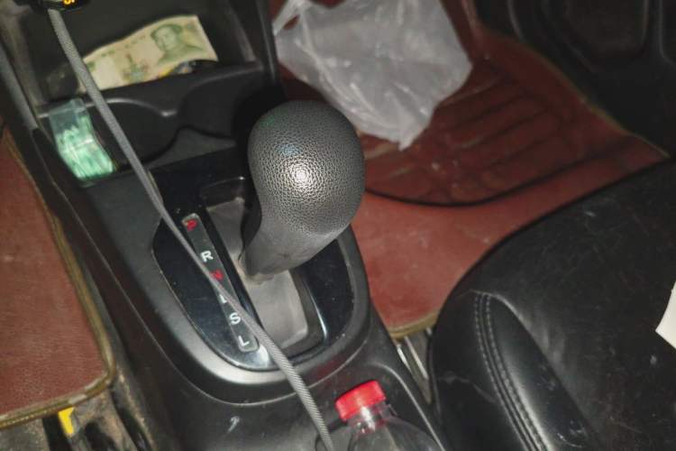 Used Honda Fit 2014 1.5L LX CVT Comfort Model Gear Lever