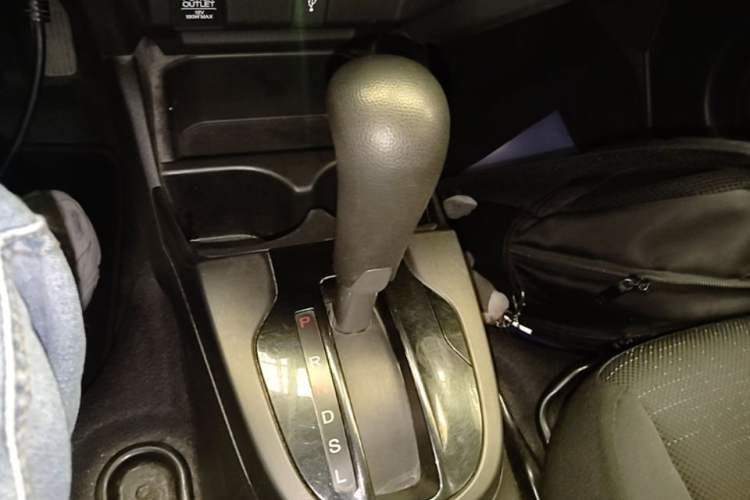 Used Honda Fit 2014 1.5L LX CVT Comfort Model Gear Lever