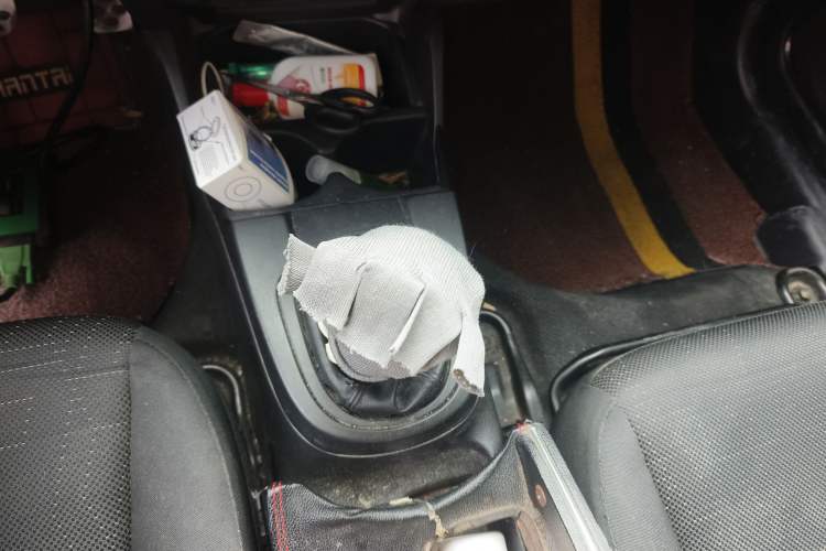 Used Honda Fit 2014 1.5L LX Manual Comfort Model Gear Lever