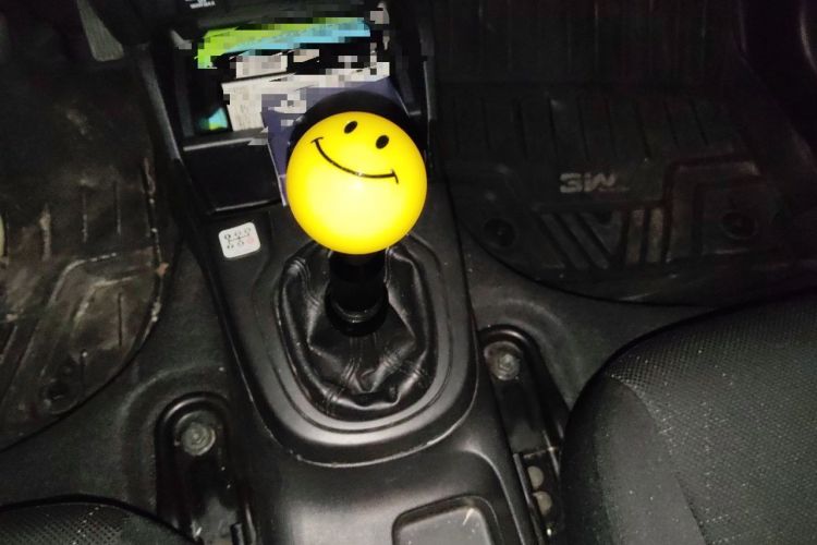 Used Honda Fit 2014 1.5L LX Manual Comfort Model Gear Lever