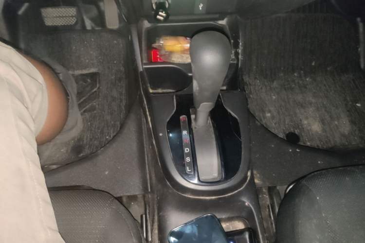 Used Honda Fit 2014 1.5L LX CVT Comfort Model Gear Lever