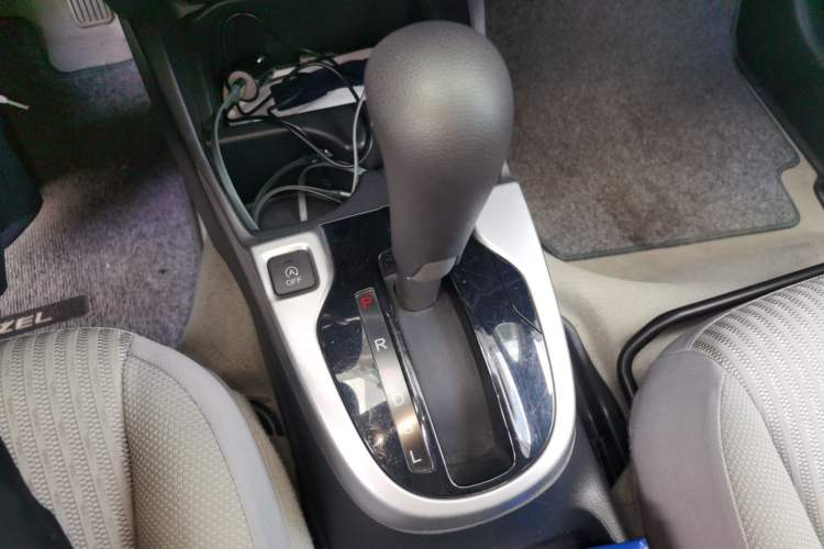 Used Honda Fit 2014 1.5L EXLI CVT Leading Model Gear Lever