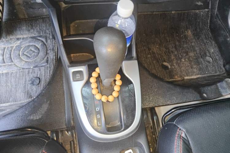 Used Honda Fit 2014 1.5L EXLI CVT Leading Model Gear Lever