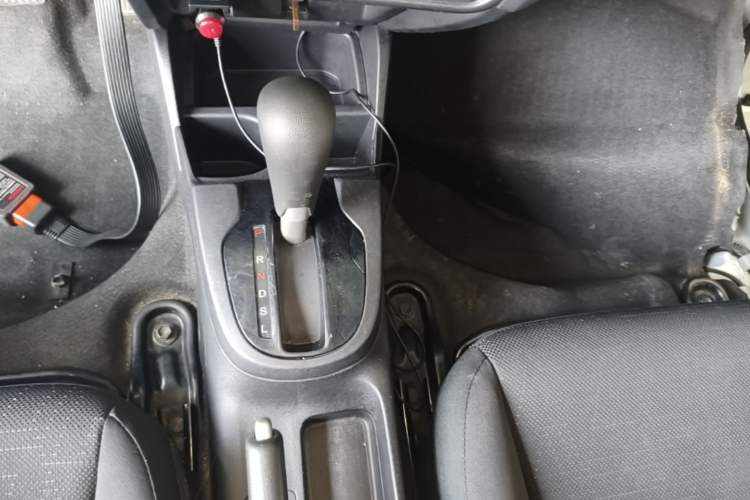 Used Honda Fit 2014 1.5L LX CVT Comfort Model Gear Lever