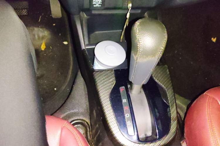 Used Honda Fit 2014 1.5L LX CVT Comfort Model Gear Lever