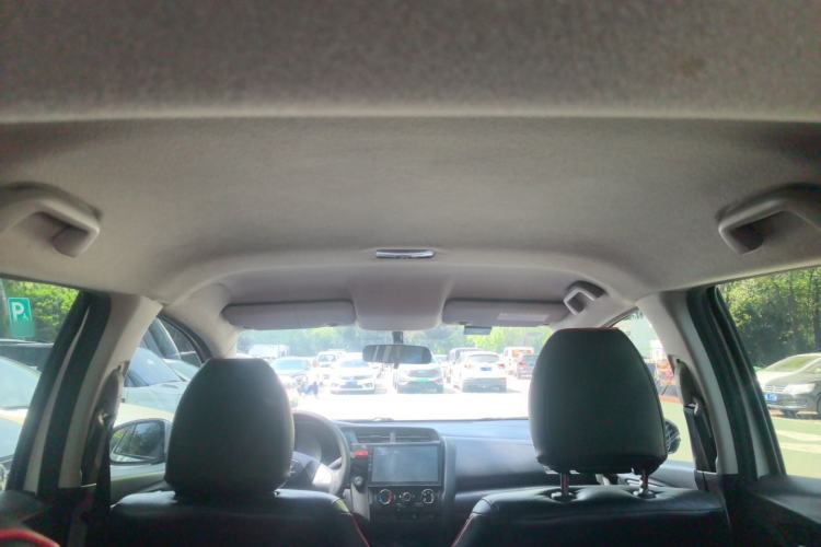 Used Honda Fit 2014 1.5L LX Manual Comfort Model Headliner
