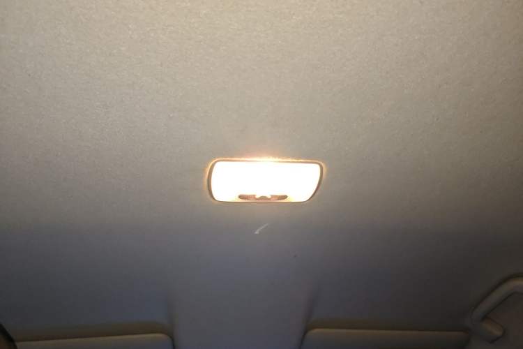 Used Honda Fit 2014 1.5L LX CVT Comfort Model Headliner