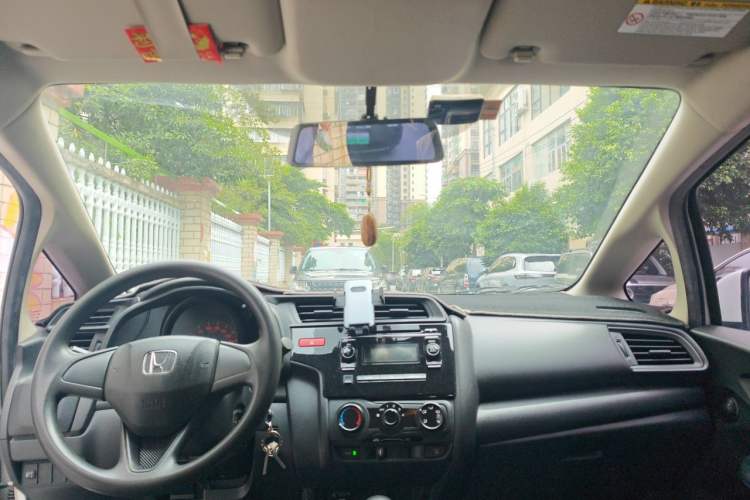 Used Honda Fit 2014 1.5L LX CVT Comfort Model Headliner