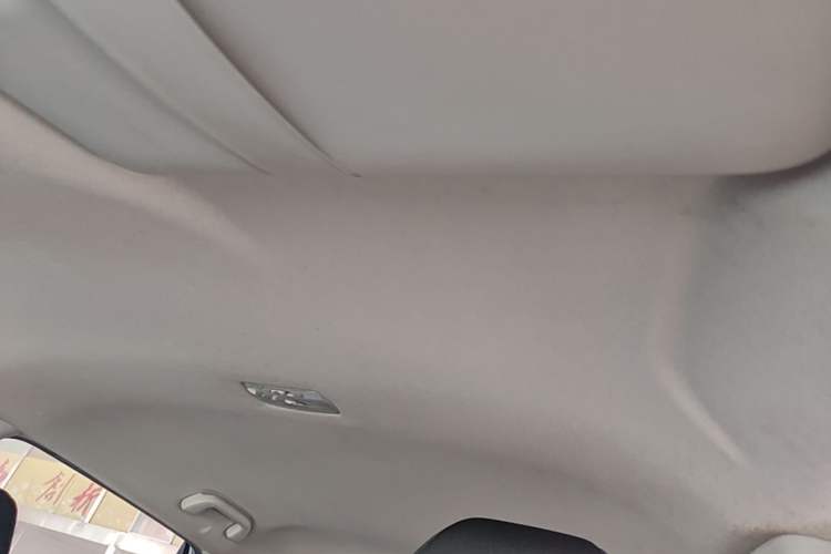Used Honda Fit 2014 1.5L SE CVT Fashion Model Headliner