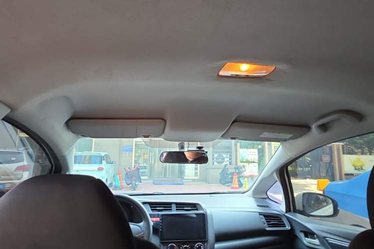 Used Honda Fit 2014 1.5L LX CVT Comfort Model Headliner