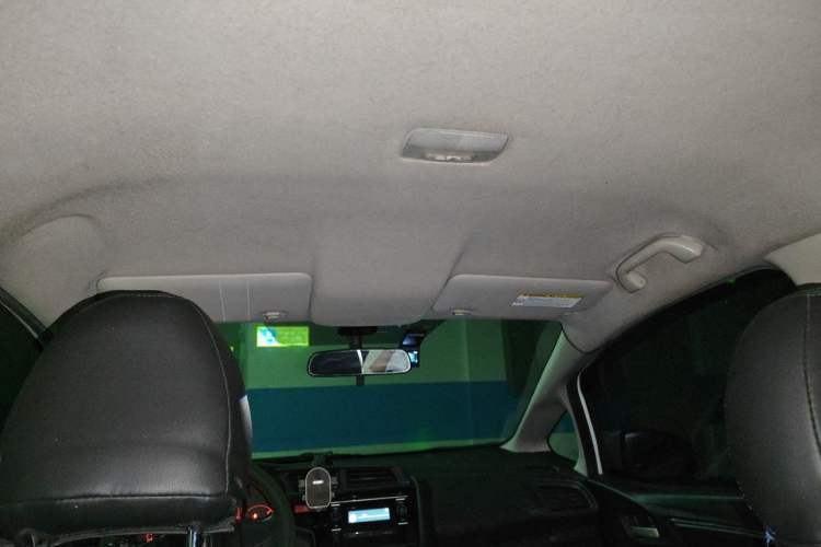 Used Honda Fit 2014 1.5L LX CVT Comfort Model Headliner