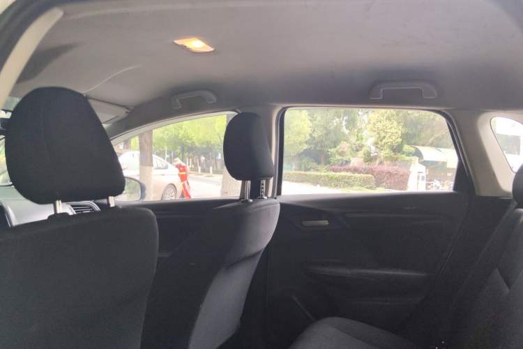 Used Honda Fit 2014 1.5L LX CVT Comfort Model Headliner