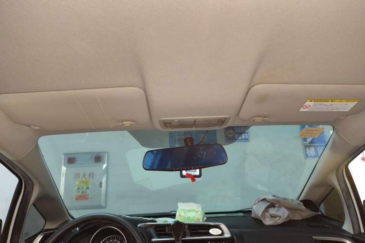 Used Honda Fit 2014 1.5L SE CVT Fashion Model Headliner