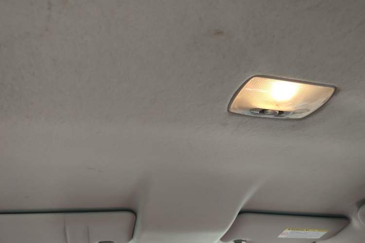 Used Honda Fit 2014 1.5L LX CVT Comfort Model Headliner