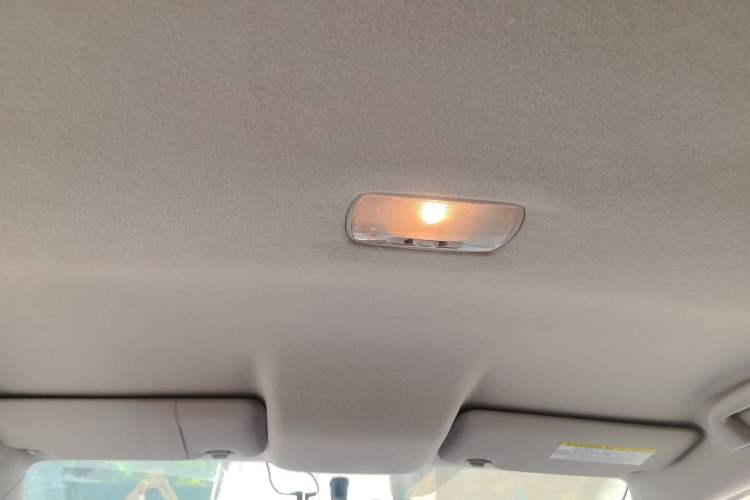 Used Honda Fit 2014 1.5L LX CVT Comfort Model Headliner