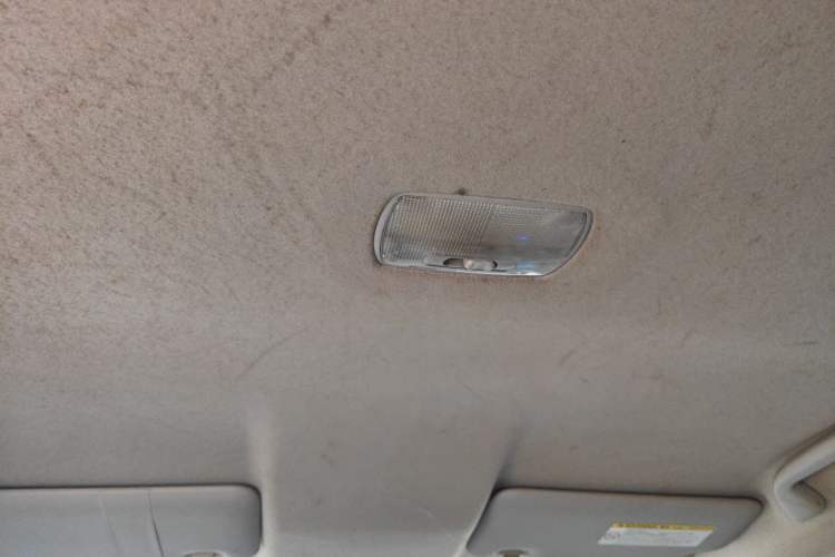 Used Honda Fit 2014 1.5L LX CVT Comfort Model Headliner