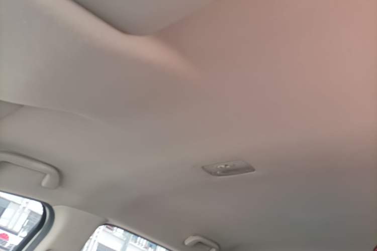 Used Honda Fit 2014 1.5L LX CVT Comfort Model Headliner