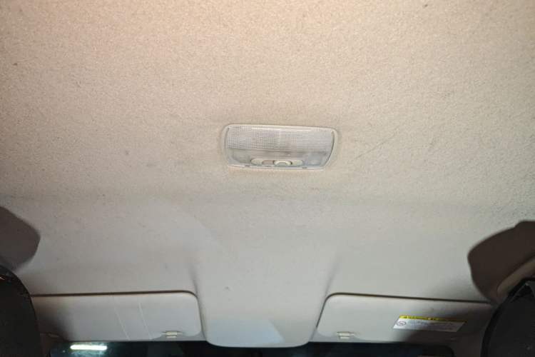 Used Honda Fit 2014 1.5L LX CVT Comfort Model Headliner