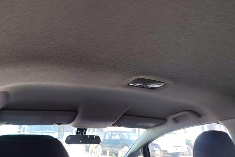 Used Honda Fit 2014 1.5L LX Manual Comfort Model Headliner