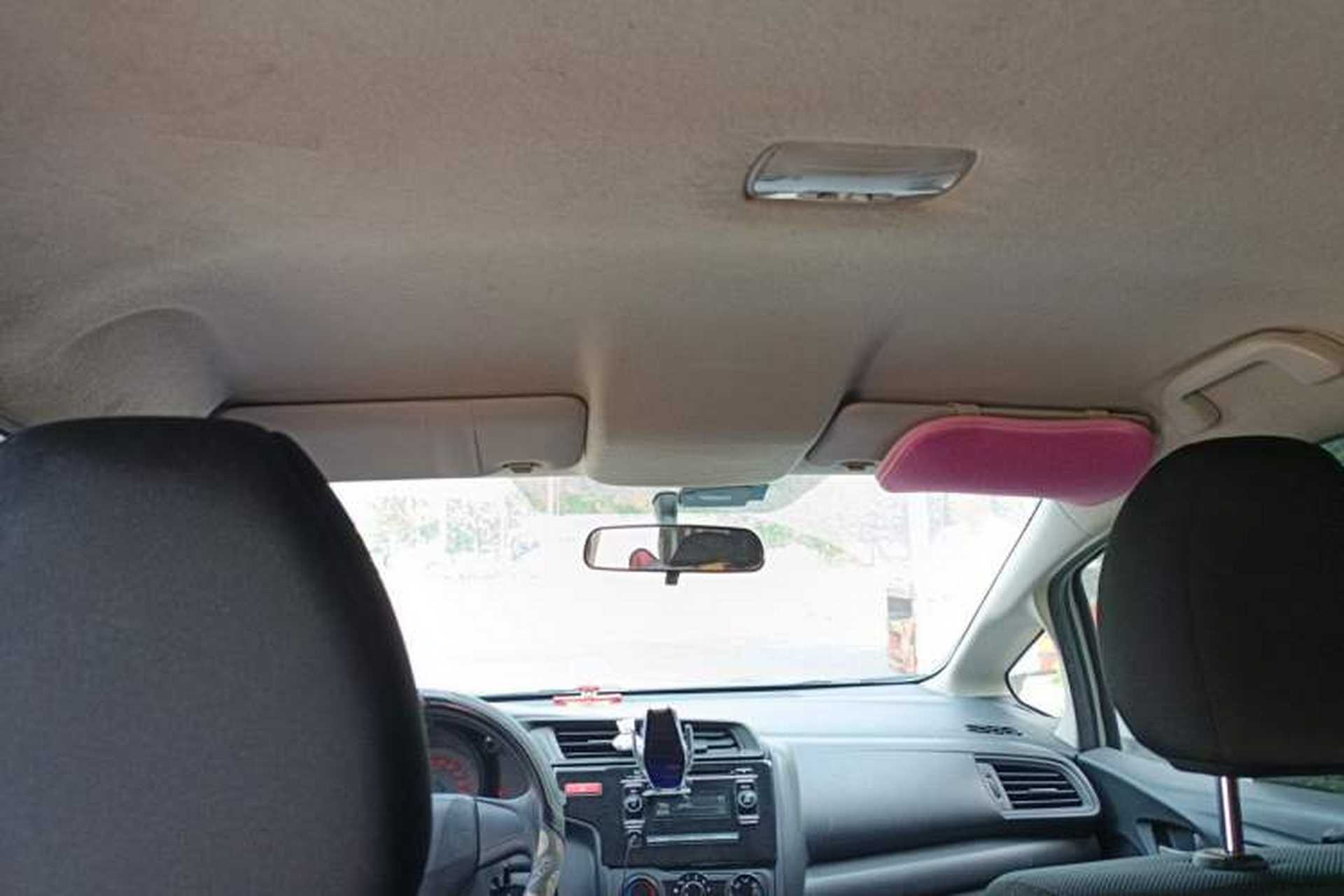 Used Honda Fit 2014 1.5L LX Manual Comfort Model Headliner