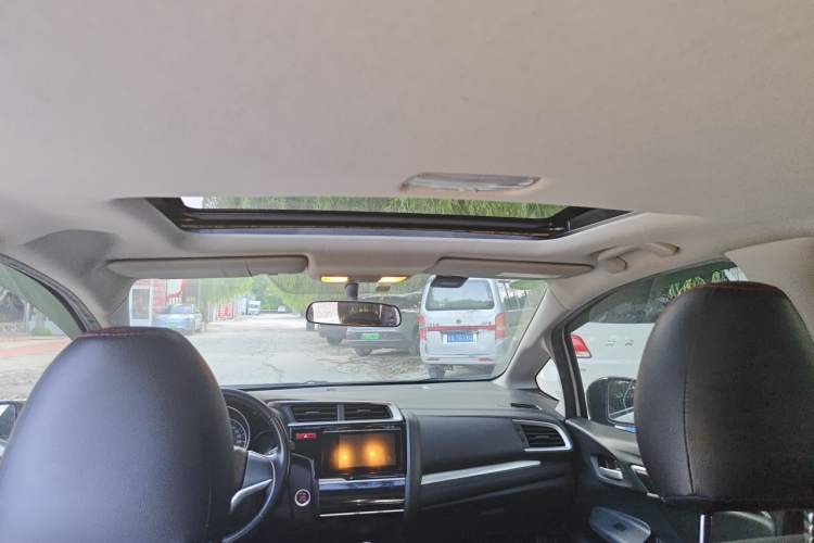 Used Honda Fit 2014 1.5L EXLI CVT Leading Model Headliner