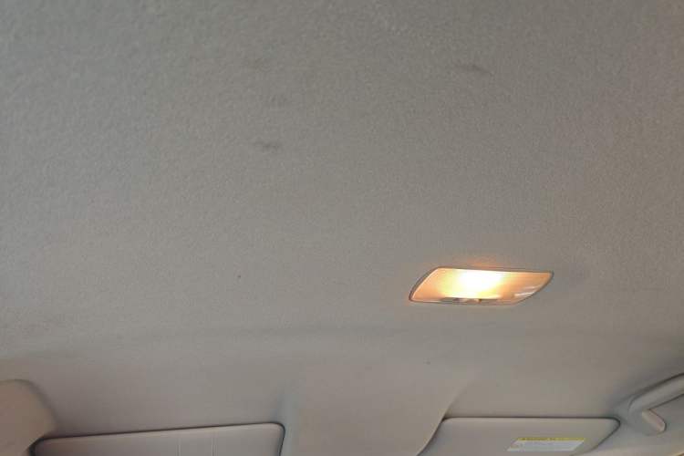 Used Honda Fit 2014 1.5L SE CVT Fashion Model Headliner