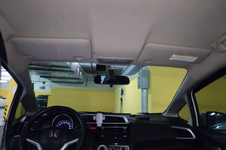Used Honda Fit 2014 1.5L SE CVT Fashion Model Headliner