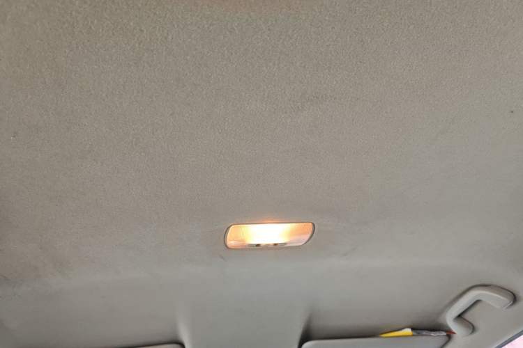 Used Honda Fit 2014 1.5L LX CVT Comfort Model Headliner
