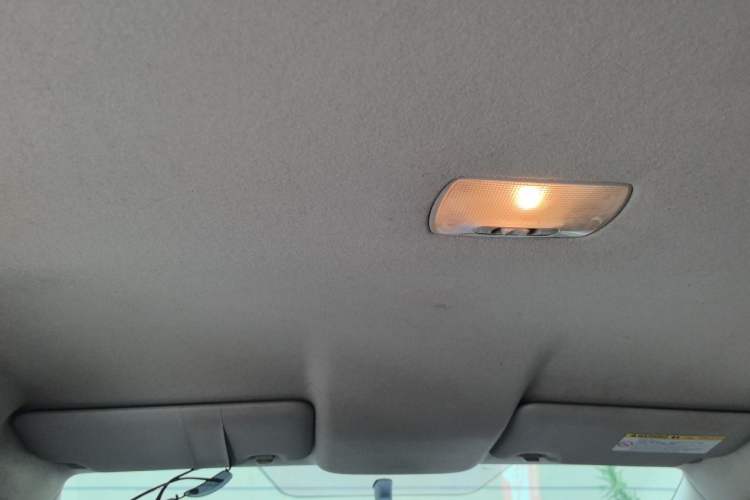 Used Honda Fit 2014 1.5L LX CVT Comfort Model Headliner