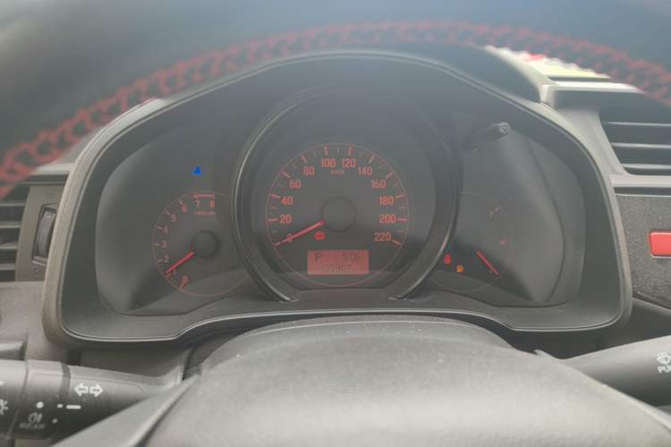 Used Honda Fit 2014 1.5L LX CVT Comfort Model Instrument Cluster