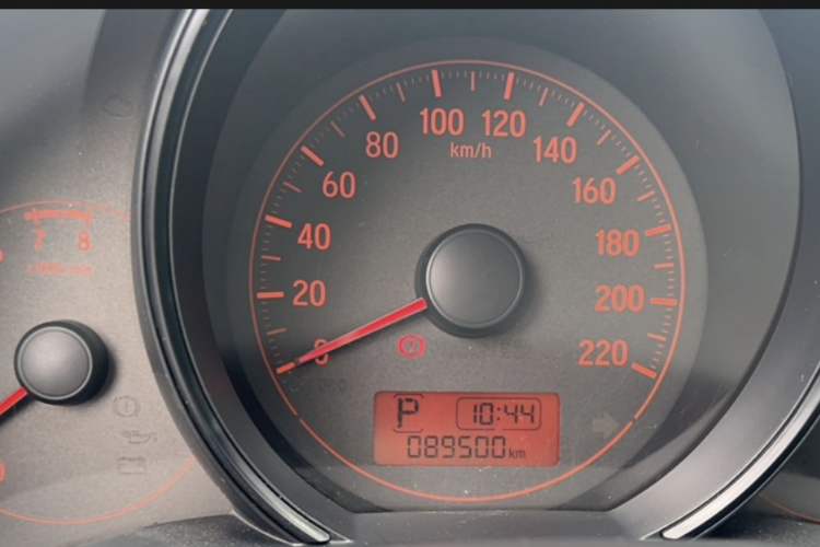 Used Honda Fit 2014 1.5L LX CVT Comfort Model Instrument Cluster