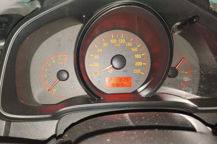 Used Honda Fit 2014 1.5L LX CVT Comfort Model Instrument Cluster