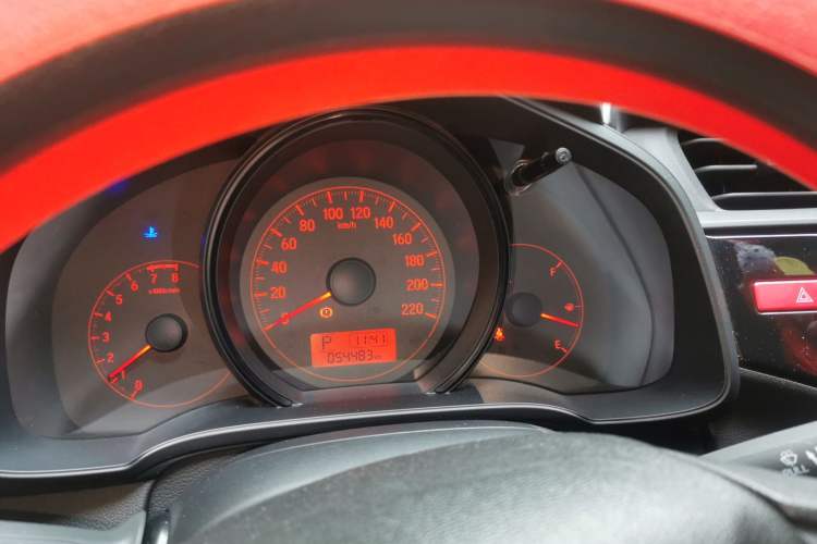 Used Honda Fit 2014 1.5L LX CVT Comfort Model Instrument Cluster