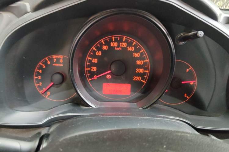 Used Honda Fit 2014 1.5L LX CVT Comfort Model Instrument Cluster