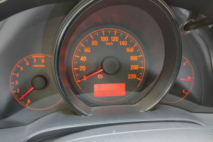 Used Honda Fit 2014 1.5L LX CVT Comfort Model Instrument Cluster